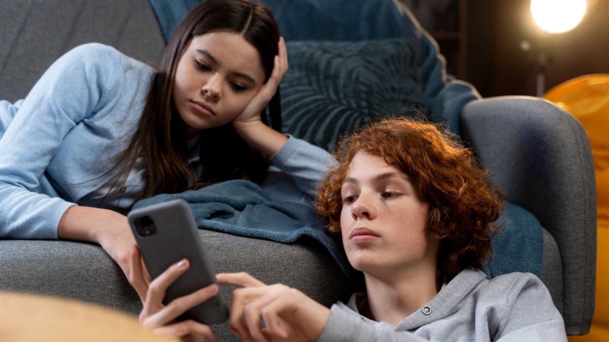 Technology Shapes Teen Addiction and Recovery